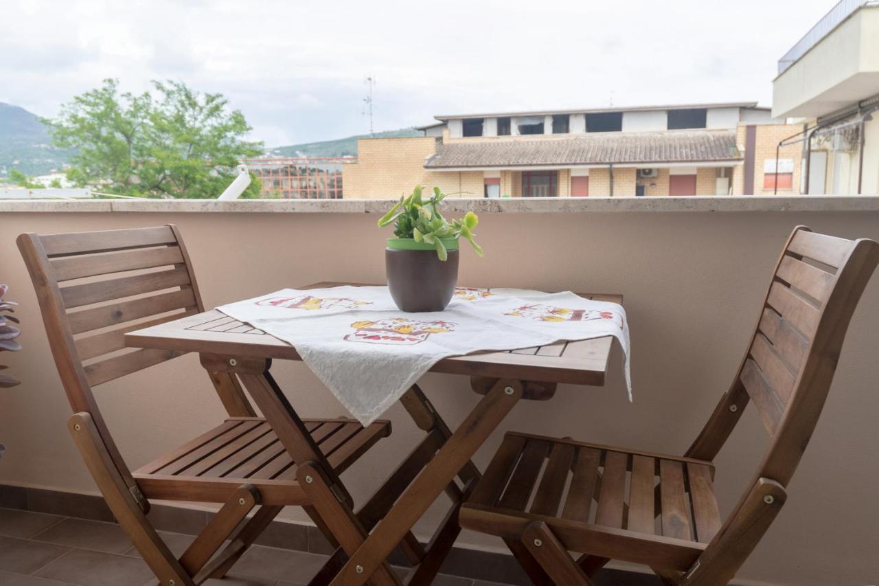 Appartamento Tutto Ristrutturato Terracina Esterno foto